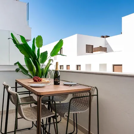 Luxury 2br Atica Homes